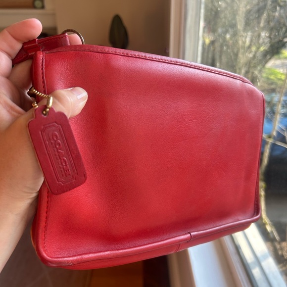 COACH Red Vintage Basic Bag - Picture 2 of 15